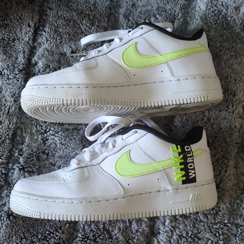 Nike Air Force 1 Low Worldwide sz 5.5Y CK6924-101 - Picture 2 of 8